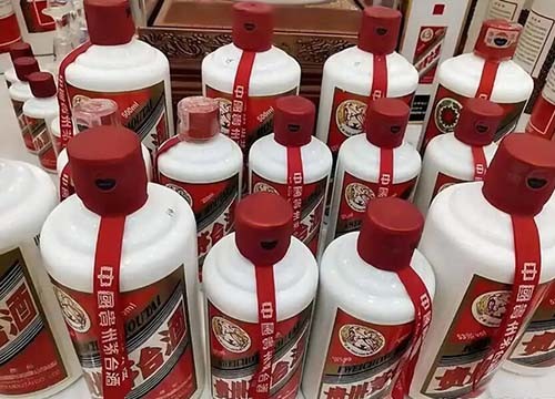 一比一复刻茅台，感受正宗酱香礼遇